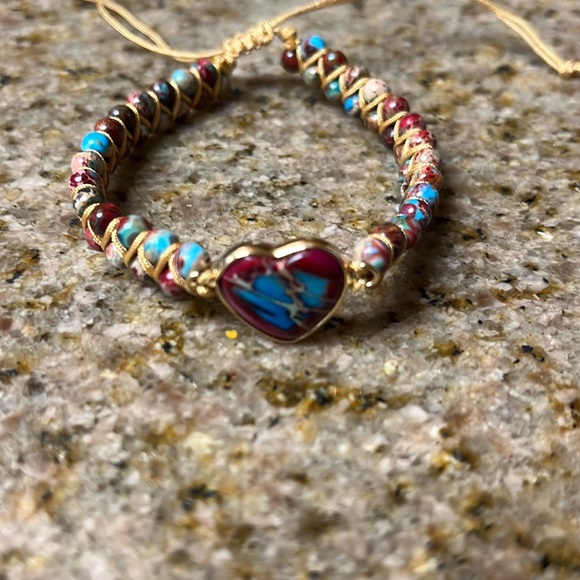 New Natural Stone Heart Charm Bracelets - Picture 9 of 9